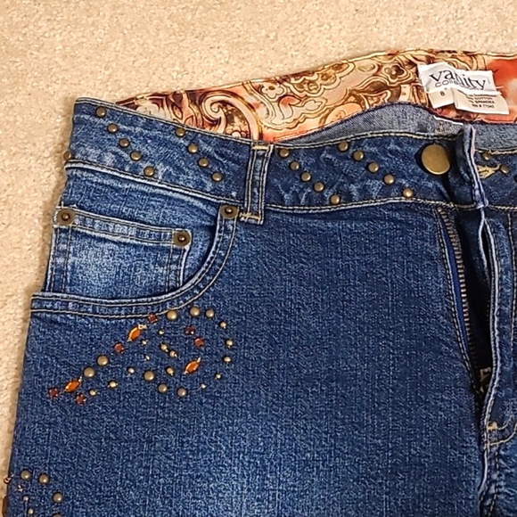 Vanity Collection Women's sz 8 Embellished Jeans NEW - Picture 2 of 8